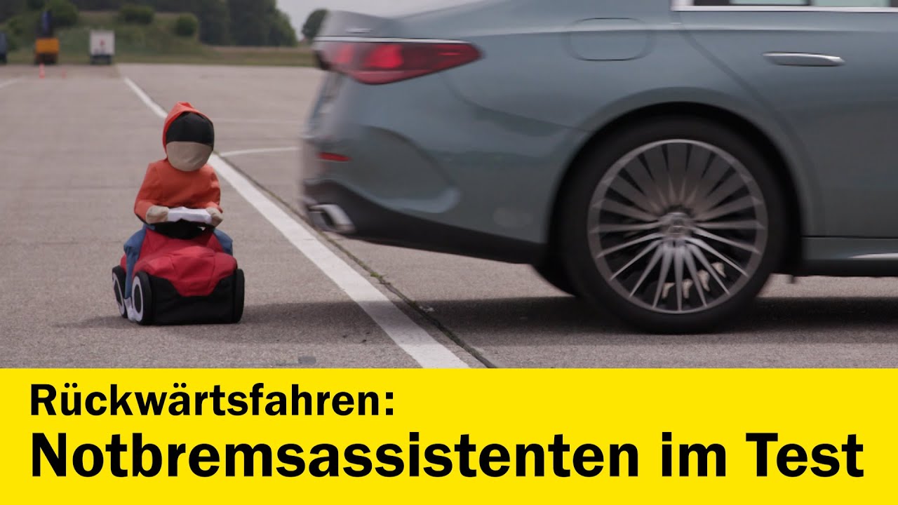 Notbremssysteme für Rückwärtsfahrten im Test | ÖAMTC
