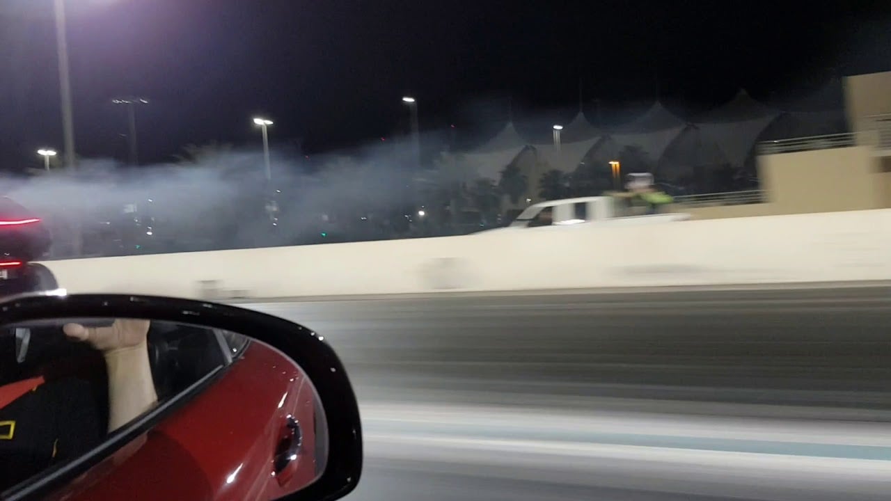 Devel Sixty Concept vs Mercedes Benz AMG GTS