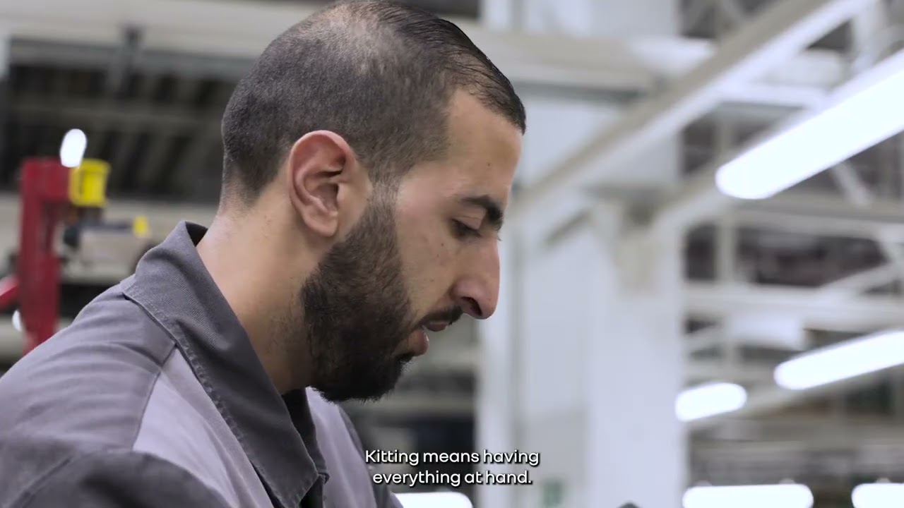 From Megane Scenic to Scenic E-Tech electric, five generations born in Douai | Renault Group