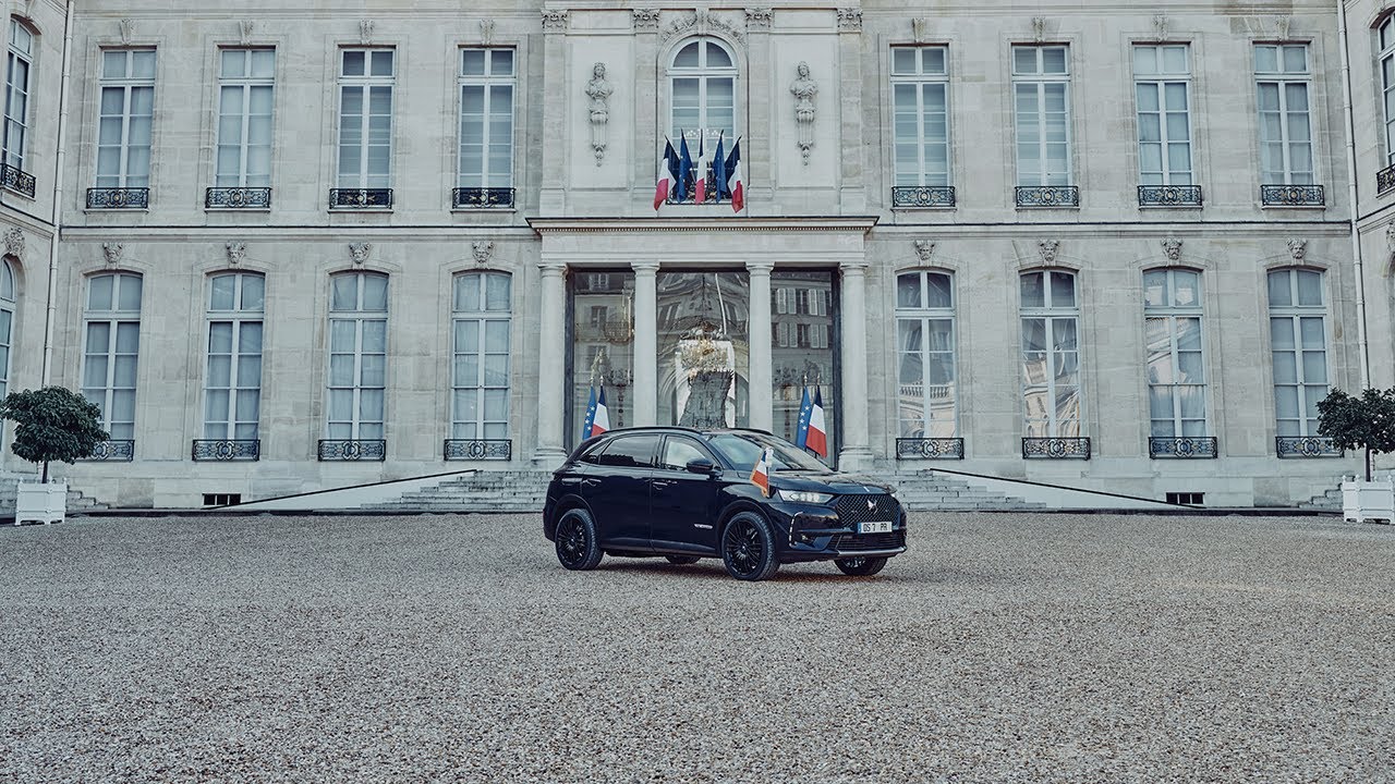 DS 7 CROSSBACK ÉLYSÉE : UN SYMBOLE DU SAVOIR-FAIRE AU SERVICE DE LA PRÉSIDENCE FRANÇAISE