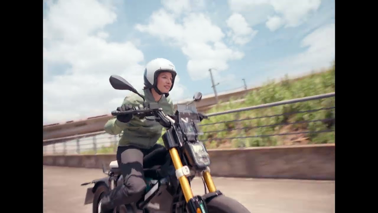 The all-new BMW CE 02 — Find your Flow