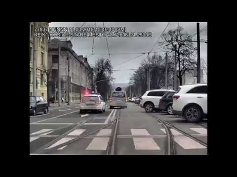 Zbesilá naháňačka v uliciach Košíc. Zdroj: FB Polícia SR