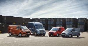 Ford v Hannoveri predstavil Transit plug-in hybrid a verziu Connect Sport