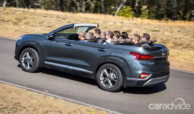 7-miestny kabriolet od Hyundai? Skutočne existuje, toto je jeho príbeh Hyundai Santa Fe Cabriolet