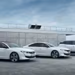 Peugeot predstavil nové plug-in hybridné ústrojenstvo. Čo prinesie skratka Hybrid4?