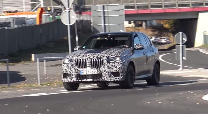 BMW už testuje novú generáciu X5 M! To však zďaleka nie je jediná novinka...