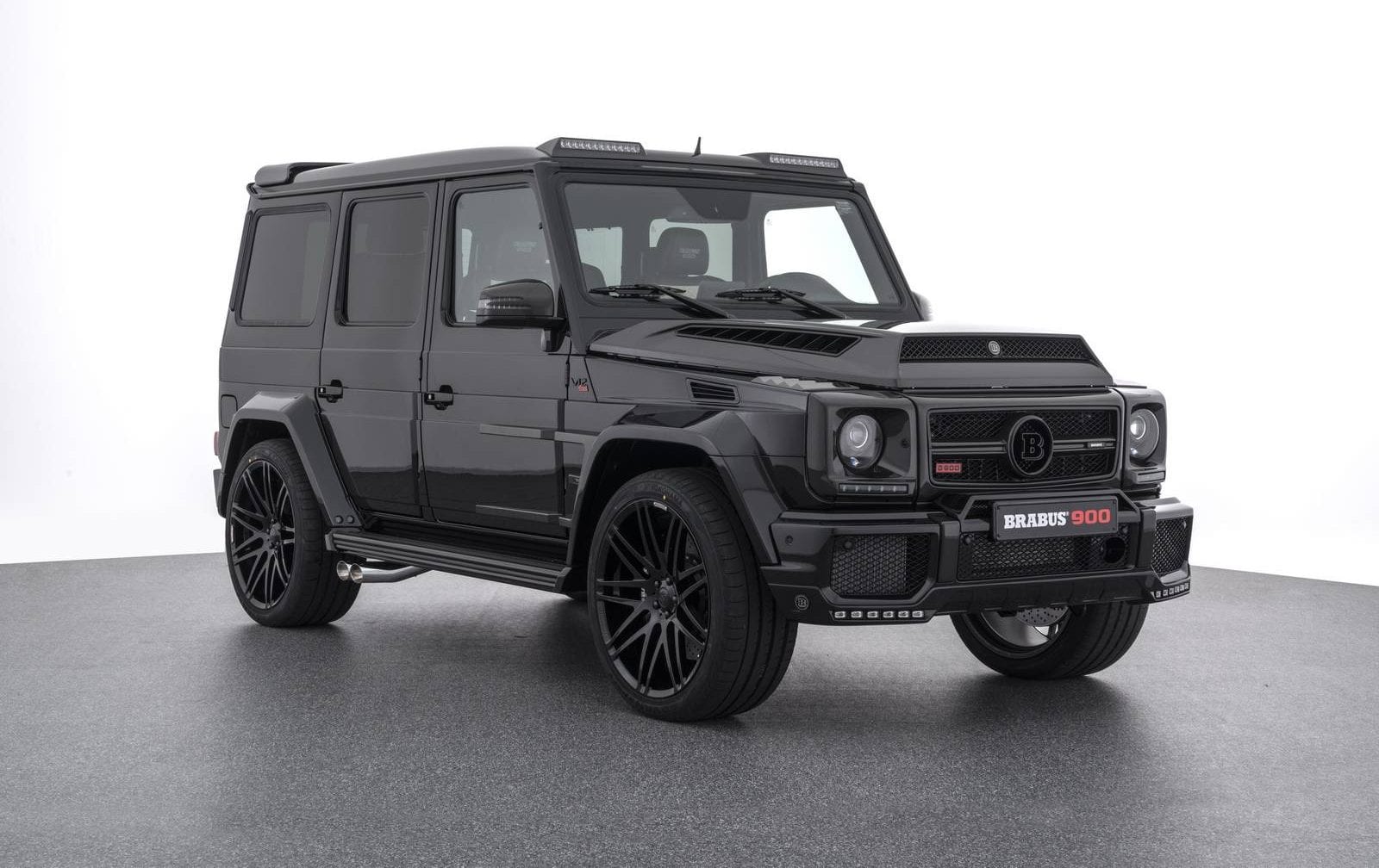 Brabus G 900 "One of ten": Unikátne SUV, ktoré sa pobije so superšportmi!