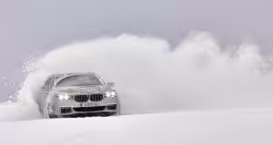 Viete, ako správne pripraviť vozidlo na zimu? Máme pre vás pár užitočných rád