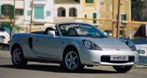 Toyota chce oživiť MR2! Podľa všetkého to ale bude elektromobil...