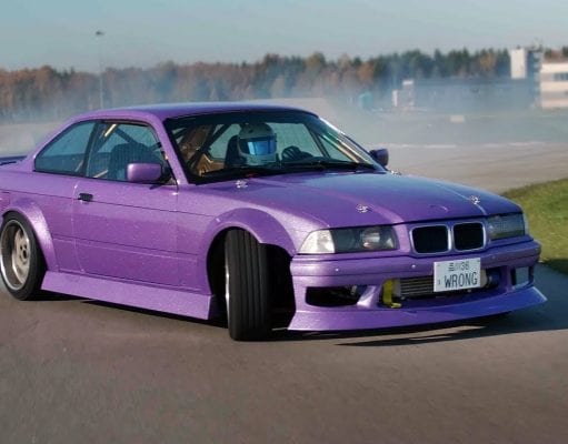 BMW 330d E36 je driftujúca dieselová beštia!