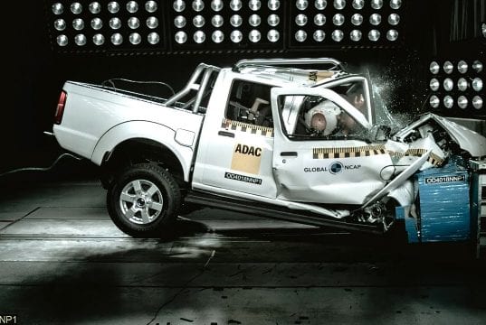 Najhorší crashtest v moderných dejinách? Nissan NP300 Hardbody dostal 0 hviezd!