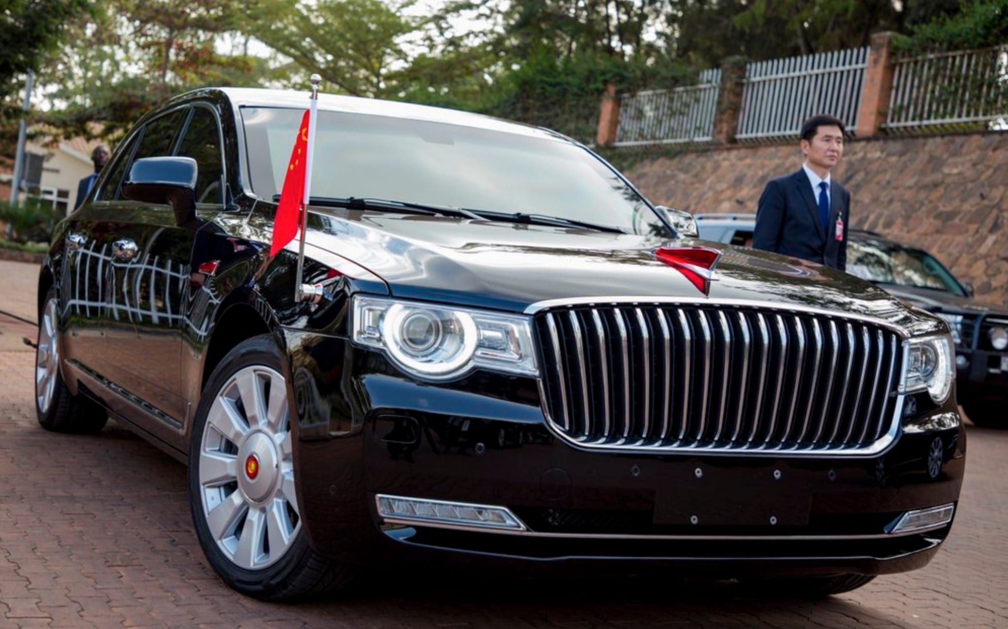 Na čom jazdia svetoví vládcovia? Čínsky prezident Si Ťin-pching a Hongqi N501