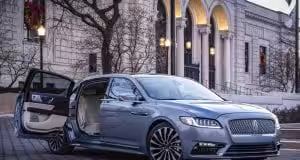 Lincoln predstavil ultraluxusnú edíciu limuzíny Continental. Tipnete si inšpiráciu?