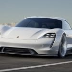 Porsche Taycan už po 20-tich minútach nabíjania prejde 400 km