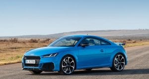 Jemne modernizované Audi TT RS prináša svieži vietor do plachiet