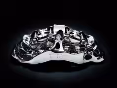 Bugatti testuje brzdy z 3D tlačiarne. Kedy môžeme očakávať nástup takýchto dielov?