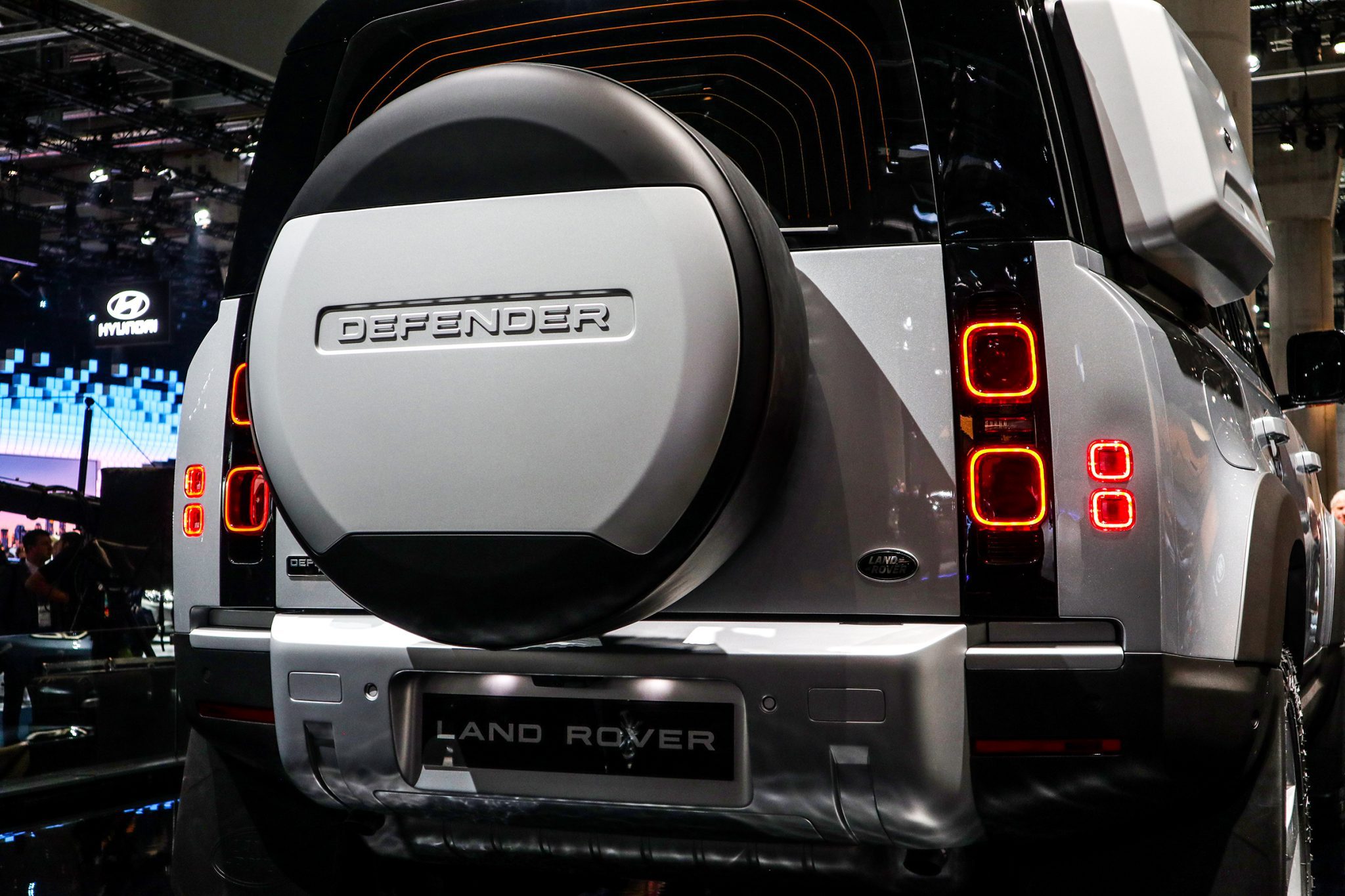 Land Rover Defender