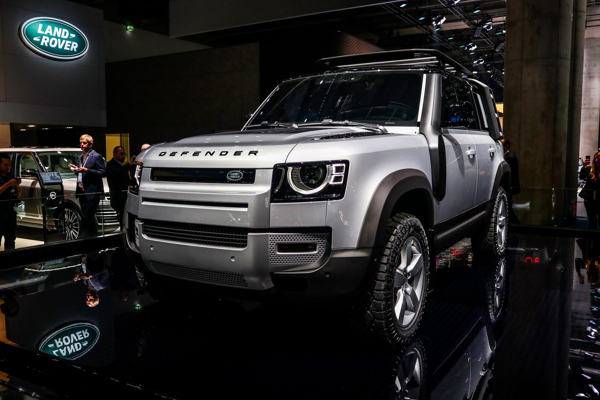 Land Rover Defender