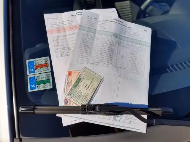 Nalepky na celnom skle stk ek ko Nalepky na celnom skle stk ek ko