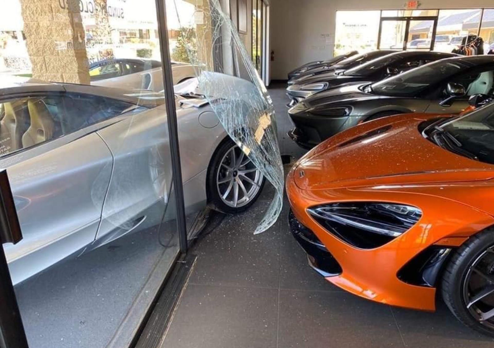 BMW VS McLaren