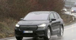 škoda enyaq spy photo