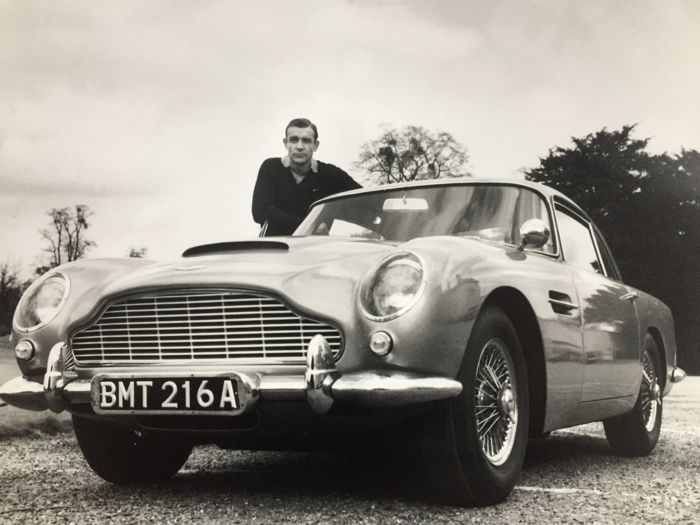 Aston Martin vyrába 25 replík Bondovej DB5 z roku 1964