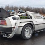 DeLorean z Návratu do budúcnosti, Cadillac z Krotiteľov duchov aj Batmobile v jednej aukcii
