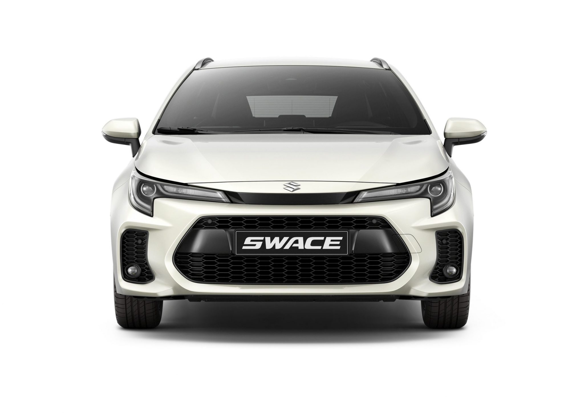 Suzuki Swace prichádza ako maskovaná Toyota Corolla