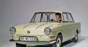 bmw 700