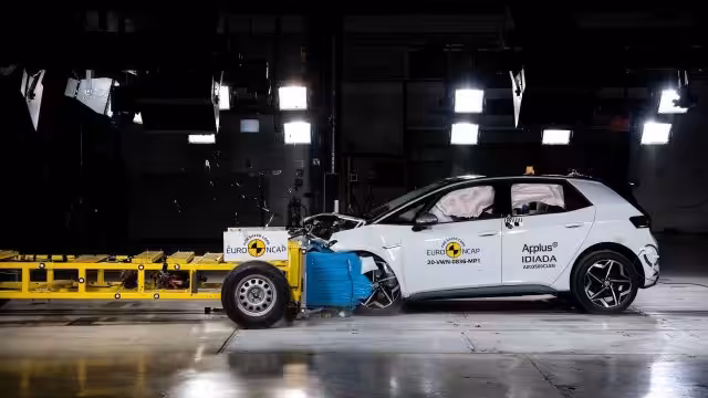 euro-ncap-crash-safety-tests-of-volkswagen-id.3-2020 euro-ncap-crash-safety-tests-of-volkswagen-id.3-2020
