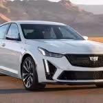 Cadillac CT4-V a CT5-V: Silné motory, zadný náhon a manuál!