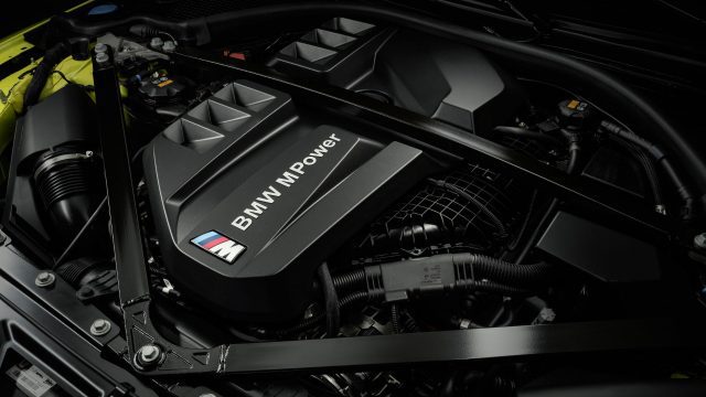 BMW tvrdí, že spaľovacích motorov sa nevzdá minimálne do roku 2030