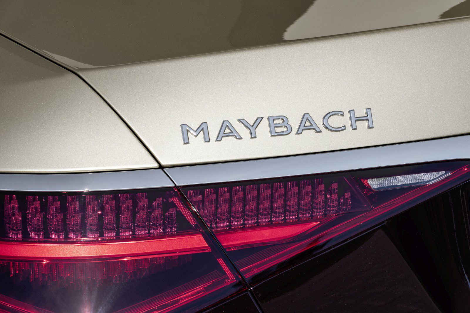 Maybach S 580 e