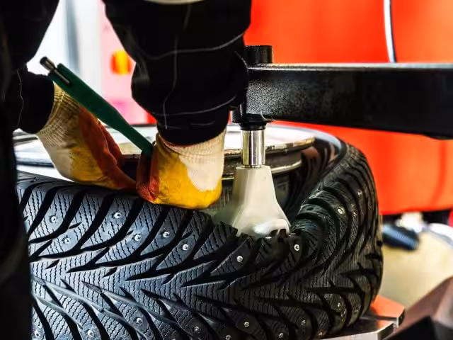 Tire replacement service