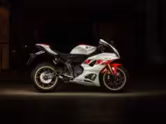 TEST Yamaha R7: vstupná brána do sveta superšportov