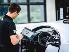 Chystáte sa kúpiť jazdené Bugatti? S týmto programom to bude jednoduchšie