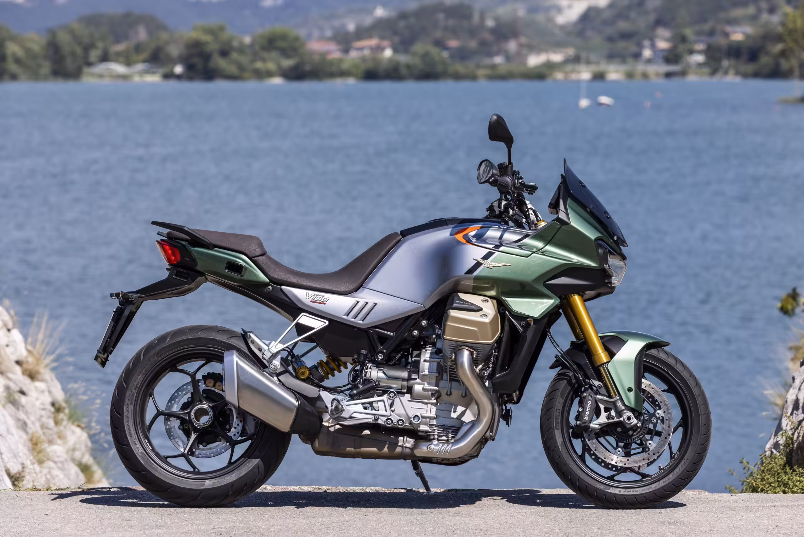 Moto Guzzi V100 Mandello