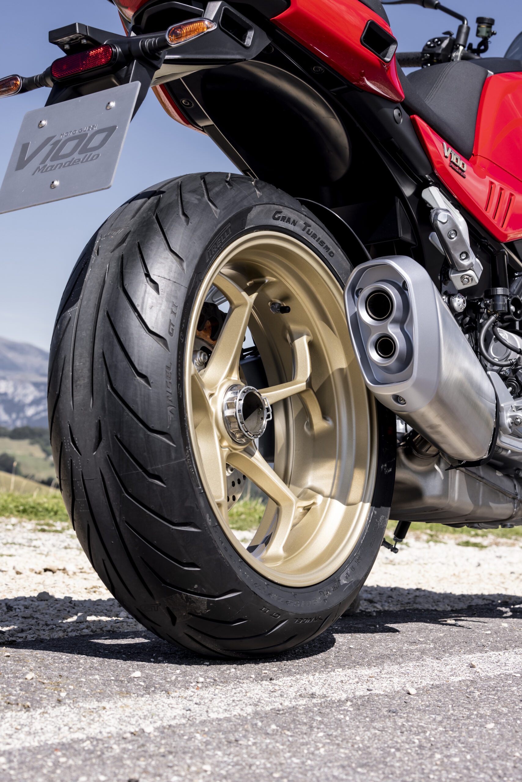 Moto Guzzi V100 Mandello