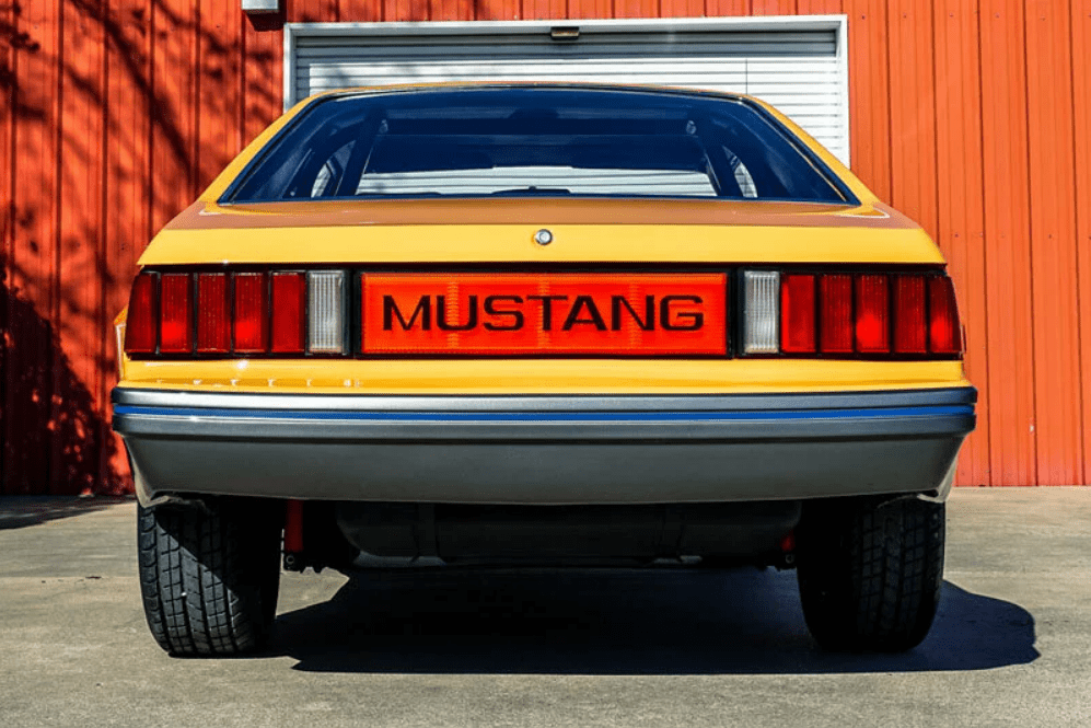 Ford McLaren Mustang