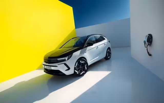 opel_grandland_gse_520367-6357ff55c0f49