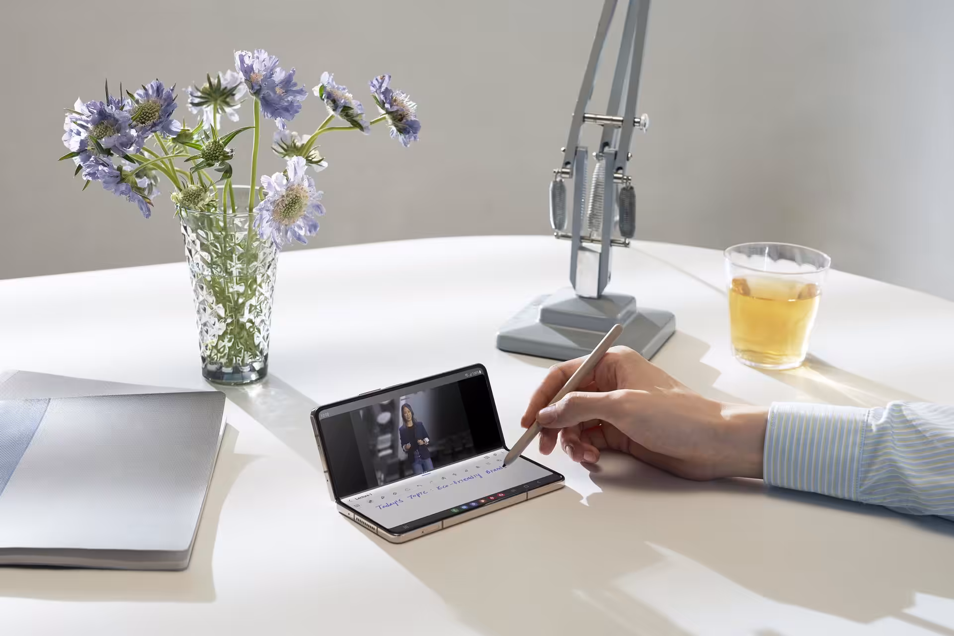 Samsung Galaxy Z Fold 4