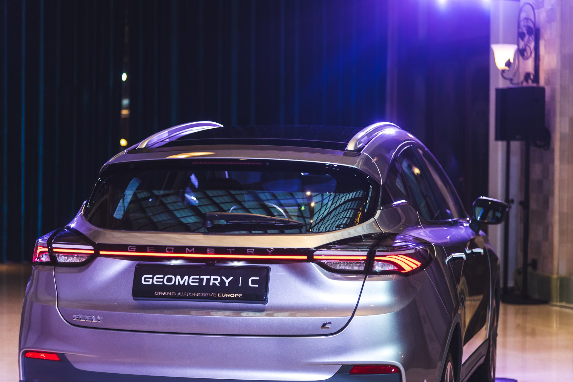 Geely Geometry C