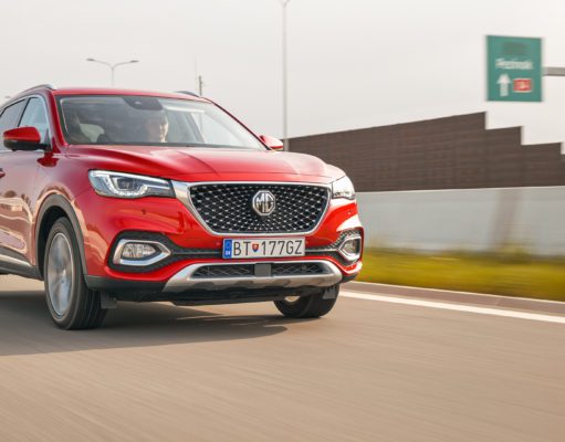 TEST MG EHS – toto je 5 plusov a 5 mínusov tohto auta