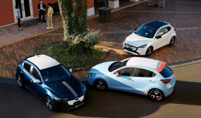 Mazda2_6