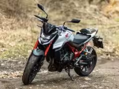 MOTO TEST Honda CB750 Hornet – ikona sa vracia