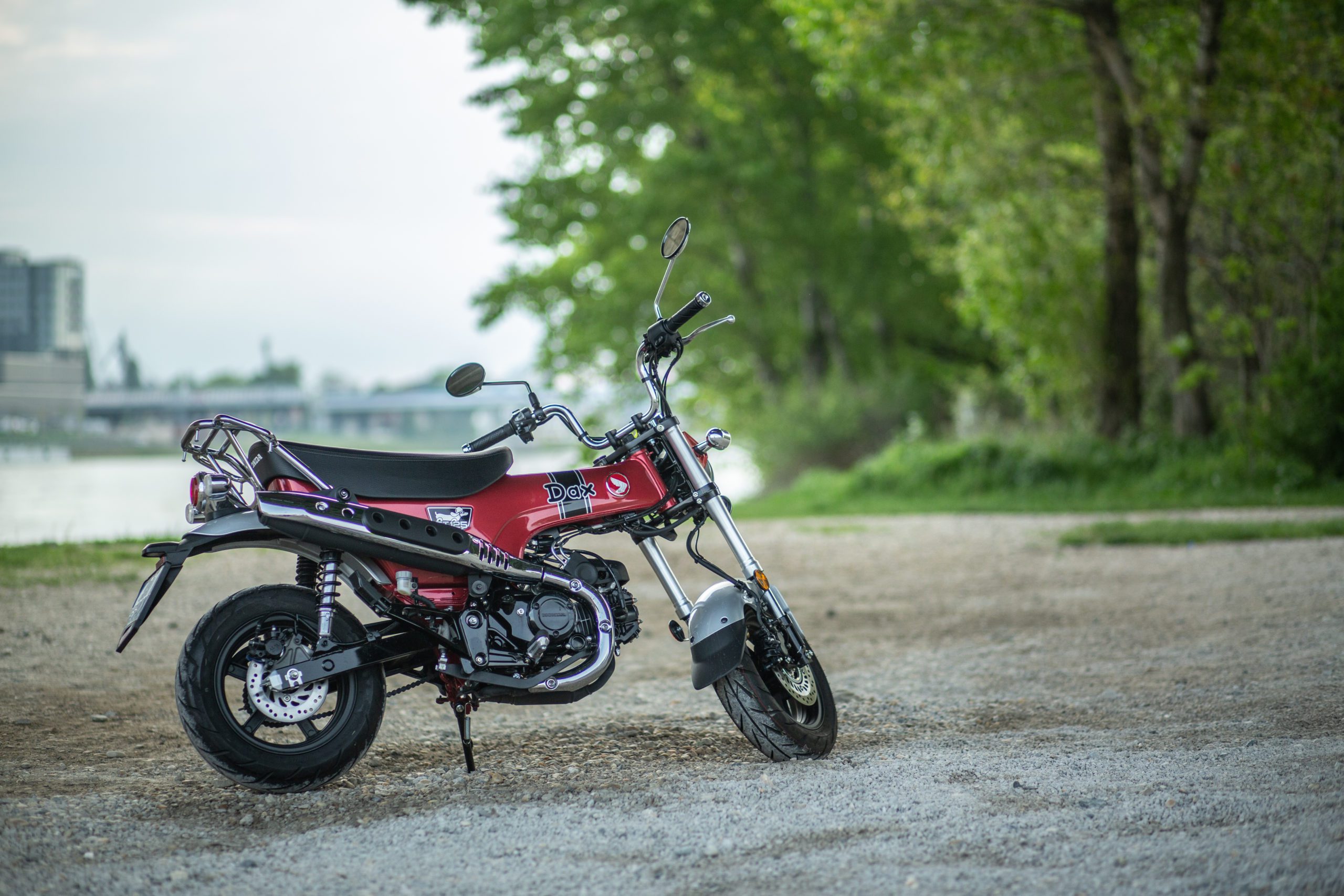 Honda ST125 Dax