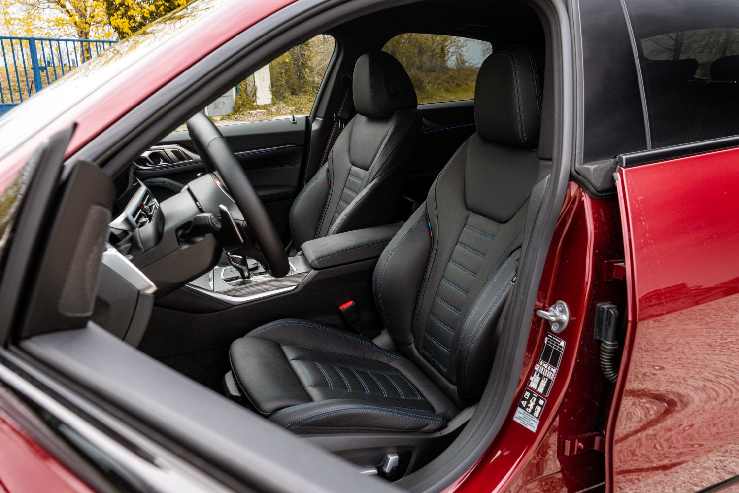 predné sedadlá vo vozidle BMW 420d Gran Coupé