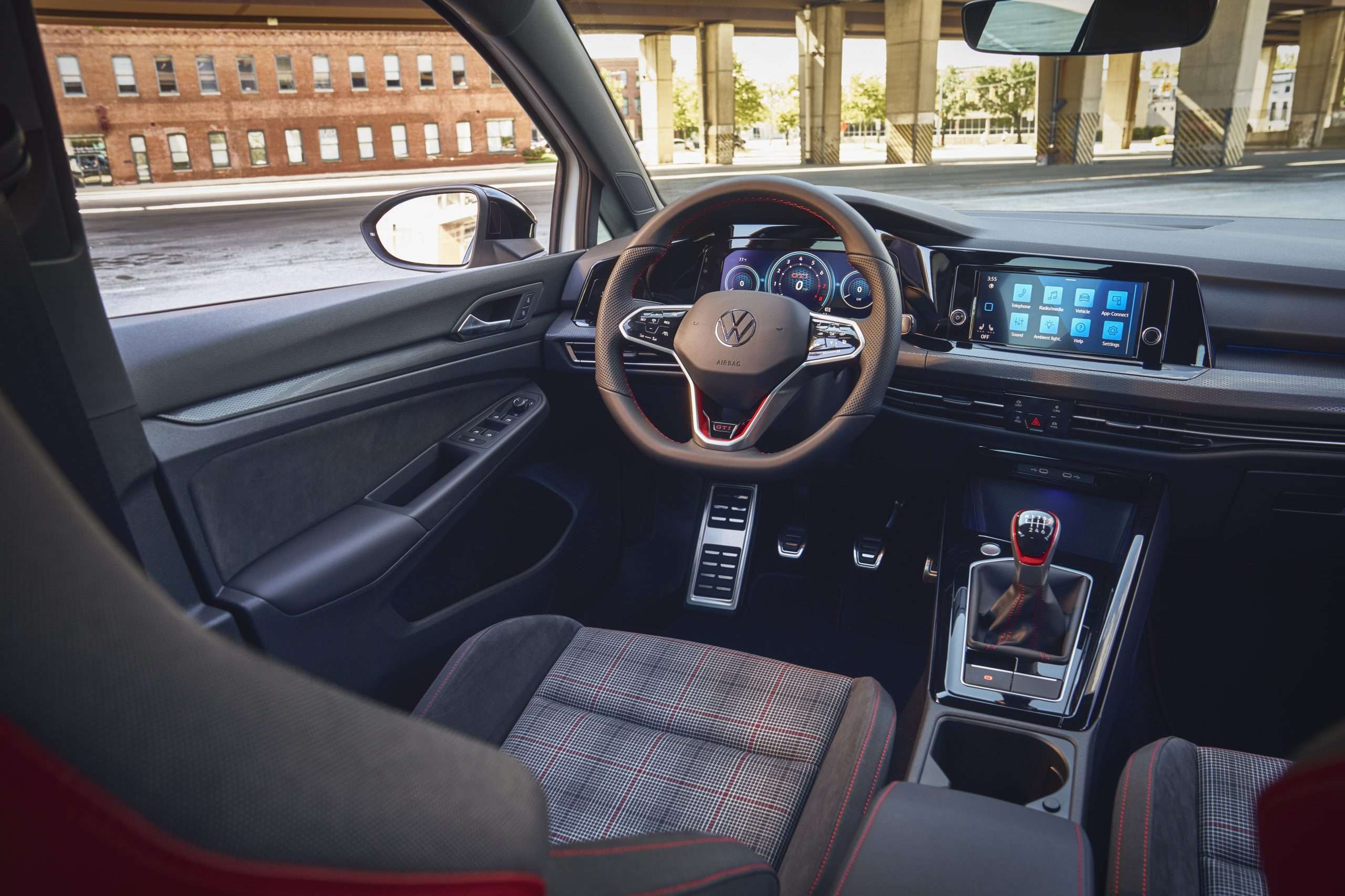 VW Golf GTI 380