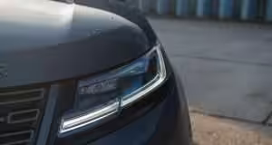 Range Rover zahodil všetko, čo ste poznali. Pripravuje najväčšiu zmenu za posledné roky