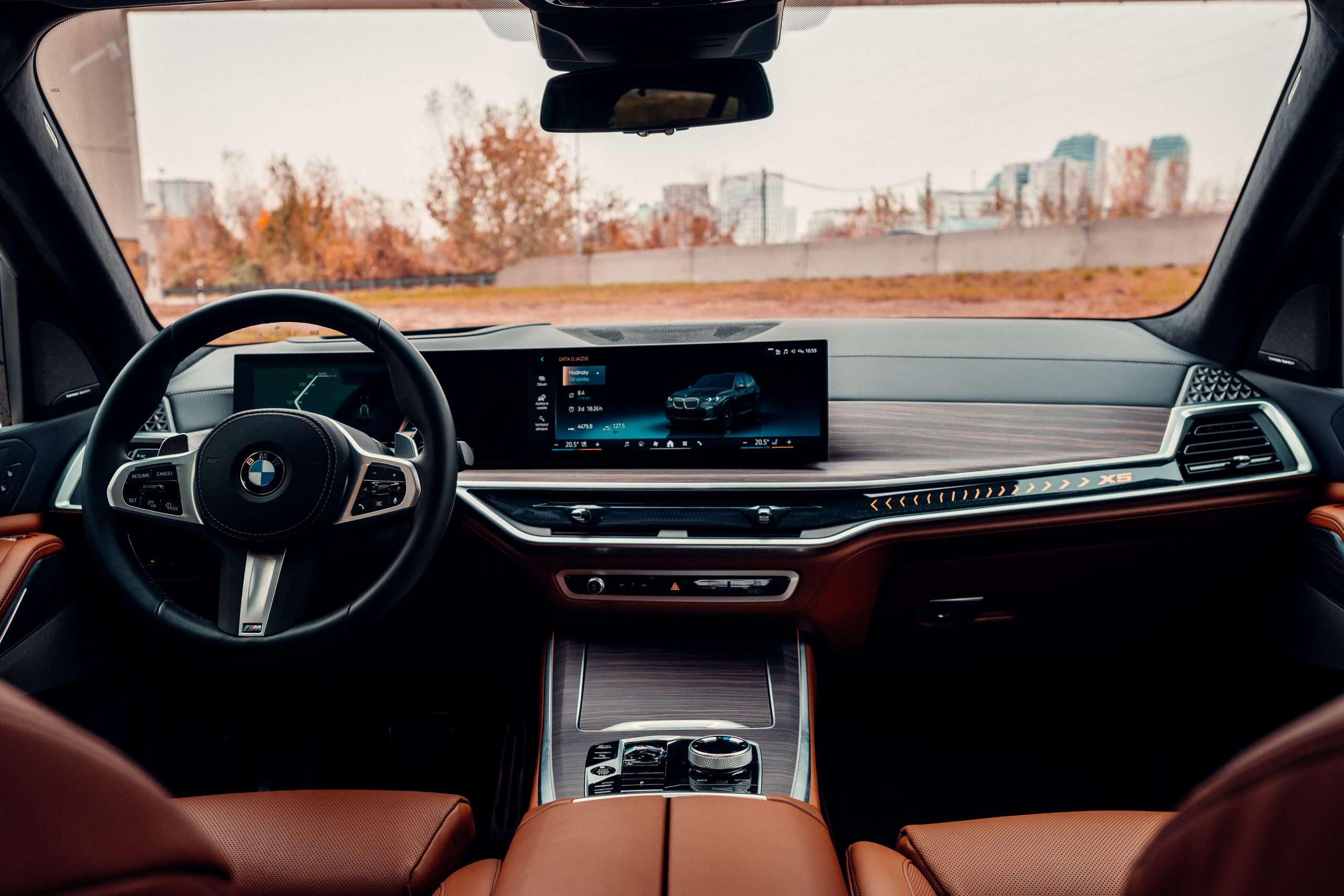 BMW X5 interiér